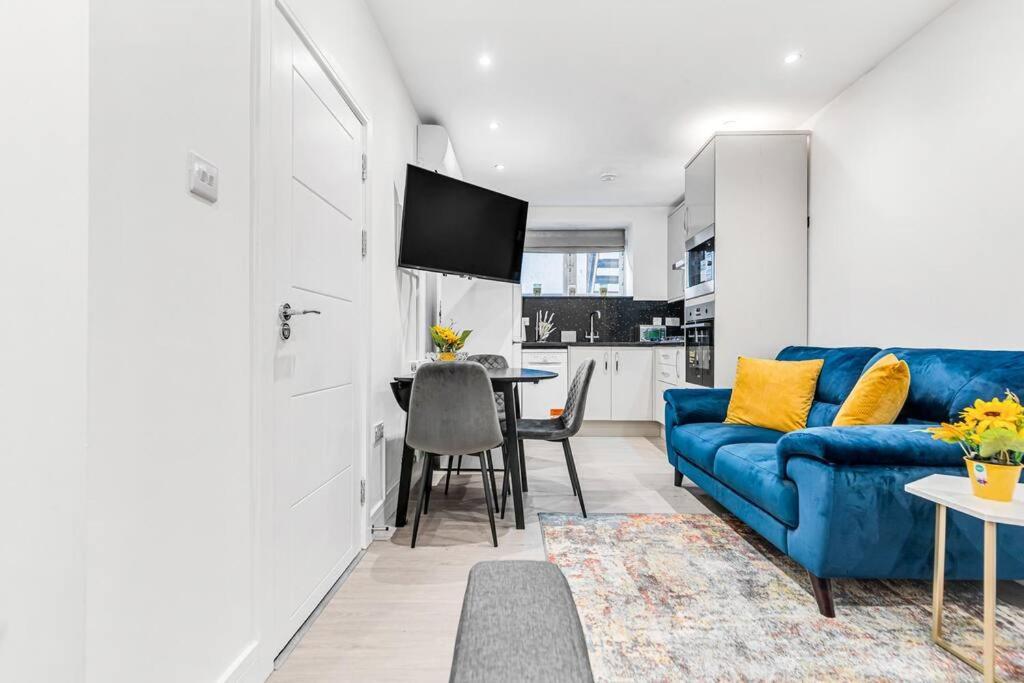 Luxstay Holland Park Apartment With Ac ロンドン エクステリア 写真