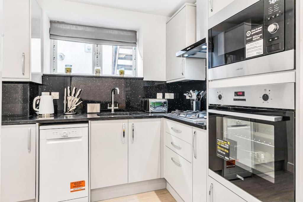 Luxstay Holland Park Apartment With Ac ロンドン エクステリア 写真